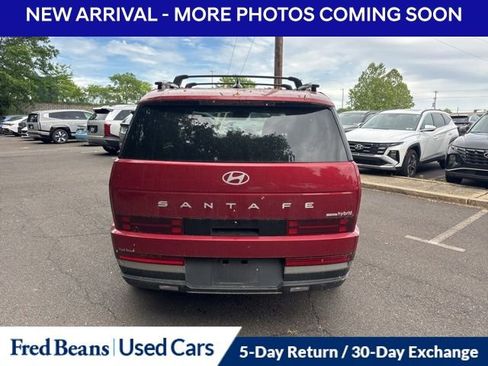 Used 2025 Hyundai Santa Fe Limited AWD/4WD image 6