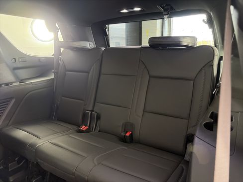 Used 2022 GMC Yukon Denali AWD/4WD image 7