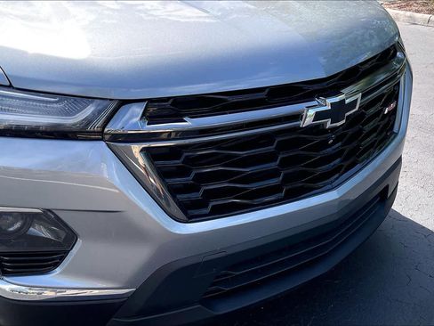Certified 2023 Chevrolet Traverse RS FWD image 32