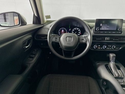 Used 2023 Honda HR-V LX image 21