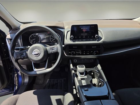 Used 2023 Nissan Rogue S FWD image 12