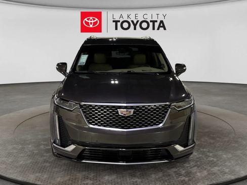Used 2020 Cadillac XT6 Premium Luxury w/ Platinum Package FWD image 14