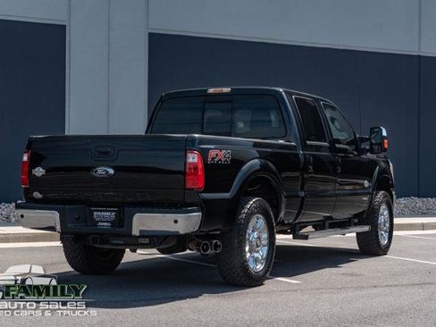 Used 2016 Ford F250 King Ranch w/ FX4 Off-Road Package AWD/4WD image 9