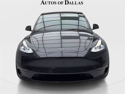 Used 2025 Tesla Model Y Long Range RWD image 3