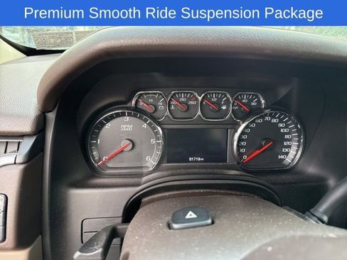 Used 2015 Chevrolet Tahoe LT image 5