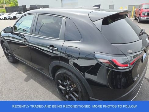 Used 2024 Honda HR-V Sport image 3
