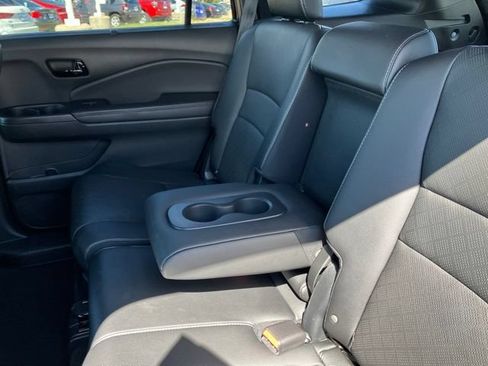 Used 2023 Honda Passport Elite image 11