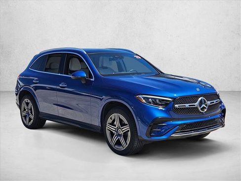 Certified 2023 Mercedes-Benz GLC 300 image 3