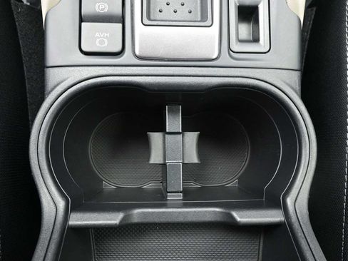 Used 2023 Subaru Forester AWD/4WD image 25