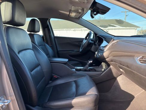 Used 2024 Chevrolet Malibu LT FWD image 6