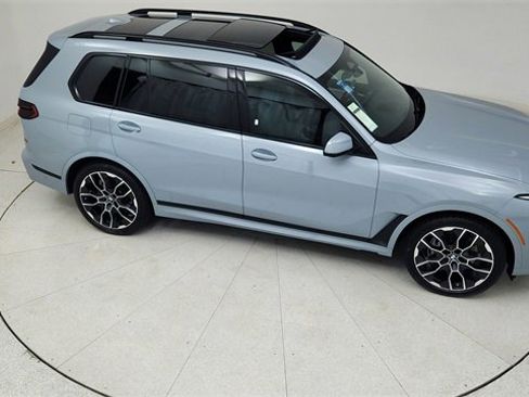 Used 2025 BMW X7 xDrive40i w/ M Sport Package image 79