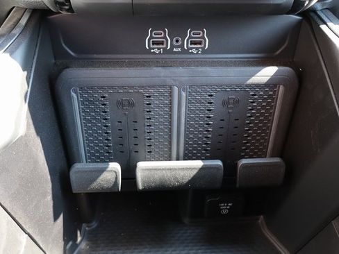 Used 2025 RAM 2500 Laramie image 30