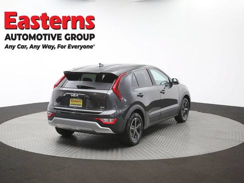 Used 2025 Kia Niro LX FWD image 37
