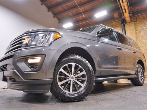 Used 2020 Ford Expedition XL AWD/4WD image 3
