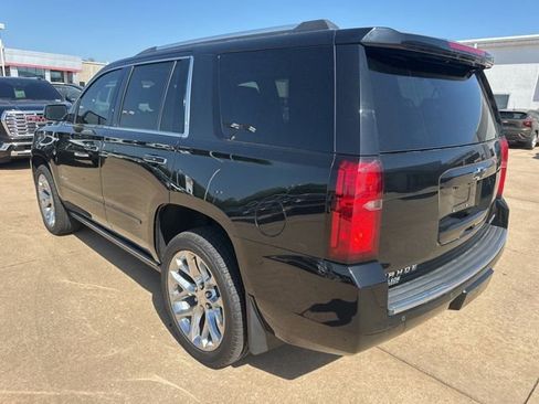Used 2020 Chevrolet Tahoe Premier w/ 6.2L Performance Package AWD/4WD image 3