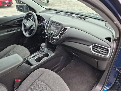 Used 2022 Chevrolet Equinox LT FWD image 22