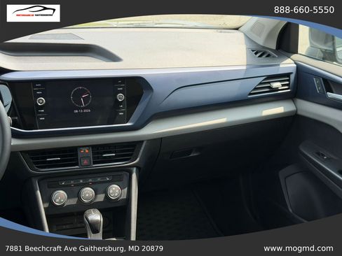 Used 2022 Volkswagen Taos SE FWD image 33