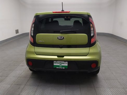 Used 2019 Kia Soul FWD image 6