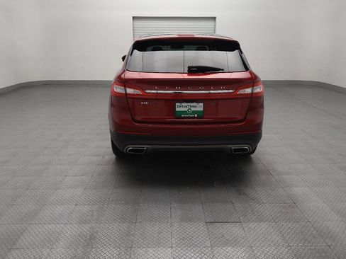 Used 2016 Lincoln MKX Reserve w/ Technology Package FWD image 6