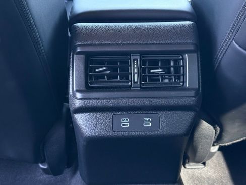 Used 2023 Honda Accord EX-L image 13