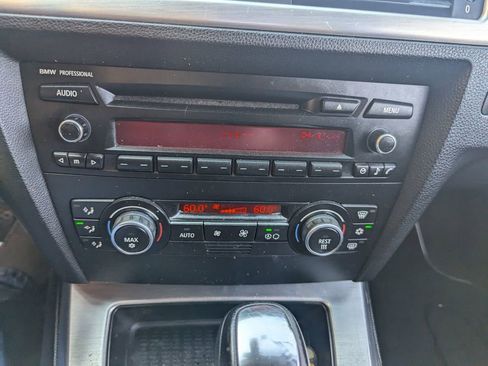 Used 2009 BMW 328i Coupe image 16