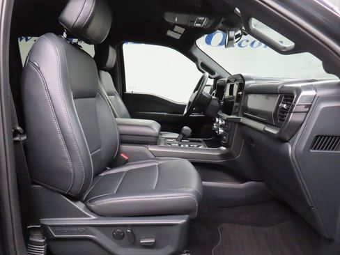 Used 2025 Ford F150 Lariat image 35