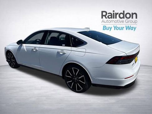 Used 2024 Honda Accord Touring image 5
