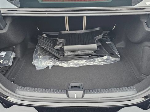 New 2027 Mercedes-Benz E 350 4MATIC Sedan image 11