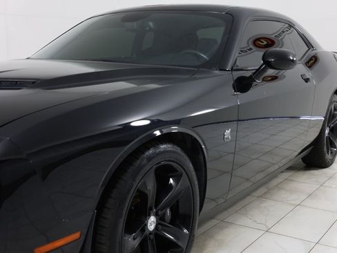 Used 2015 Dodge Challenger R/T Scat Pack RWD image 44