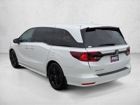 Used 2023 Honda Odyssey Sport image 7