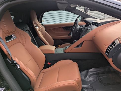 New 2024 Jaguar F-TYPE R image 17