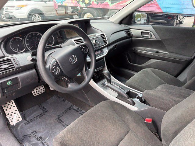 Used 2013 Honda Accord LX image 9