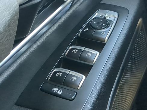 Used 2022 Kia Telluride SX w/ SX Prestige Package image 27