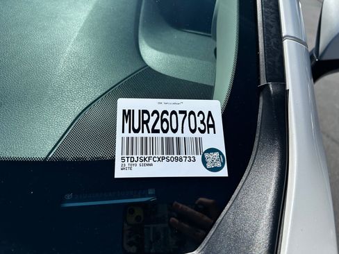 Certified 2023 Toyota Sienna XLE w/ XLE Plus Package AWD/4WD image 35