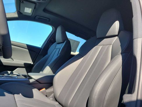 New 2027 Audi Q6 e-tron Premium Plus AWD/4WD image 15