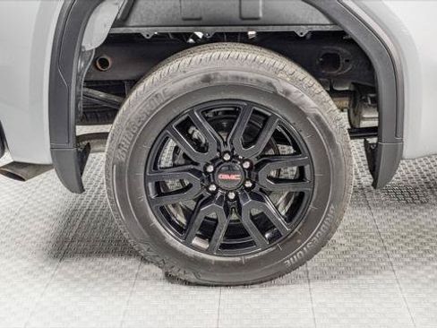 Used 2024 GMC Sierra 1500 Elevation AWD/4WD image 31