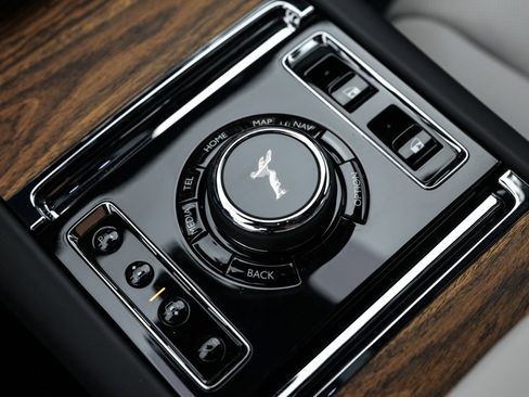 New 2025 Rolls-Royce Ghost image 35