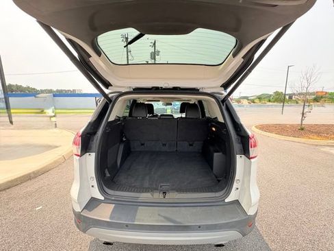 Used 2016 Ford Escape Titanium w/ Equipment Group 301A FWD image 30