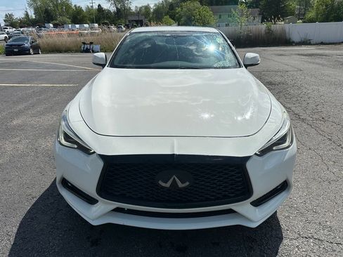 Used 2019 INFINITI Q60 3.0t Luxe RWD image 8