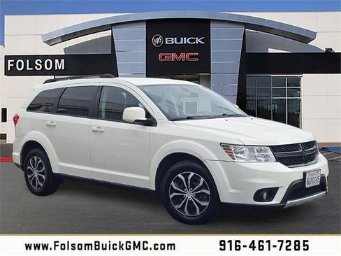 Used 2019 Dodge Journey SE w/ Premium Group image 1