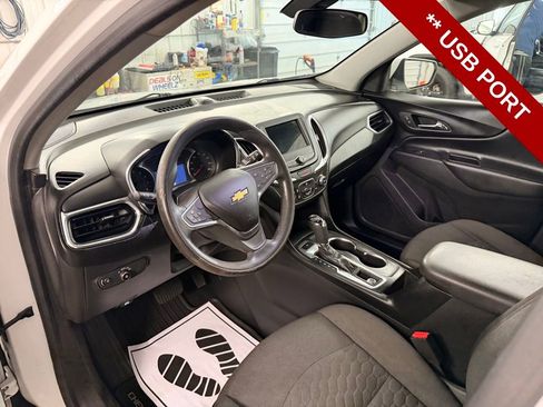 Used 2019 Chevrolet Equinox LT AWD/4WD image 12
