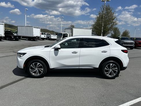 Used 2021 Buick Envision Essence w/ Technology Package I AWD/4WD image 4