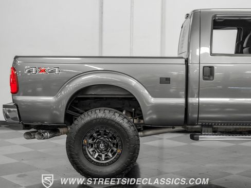 Used 2011 Ford F250 XLT w/ XLT Appearance Pkg image 34