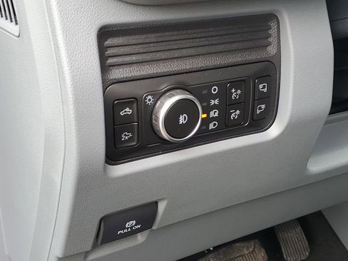 New 2026 Ford F350 XLT w/ XLT Premium Package image 10