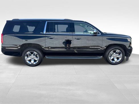 Used 2016 Chevrolet Suburban LTZ AWD/4WD image 6