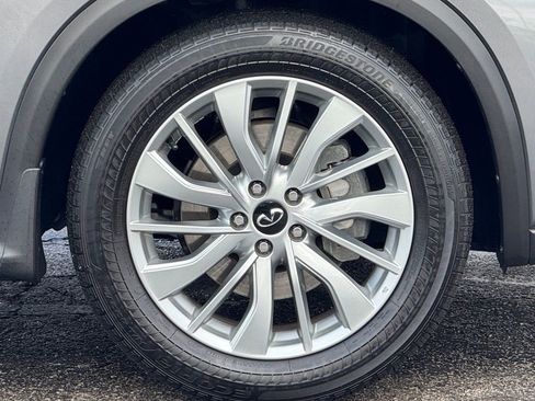 Used 2024 INFINITI QX50 Luxe image 3