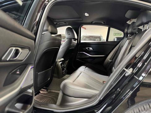 Used 2021 BMW 330e image 46