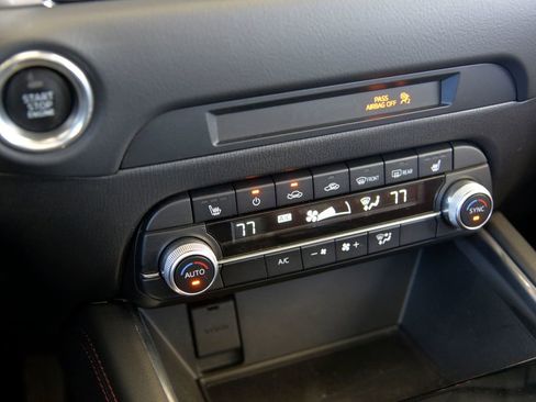 Used 2023 MAZDA CX-5 Carbon Edition image 24