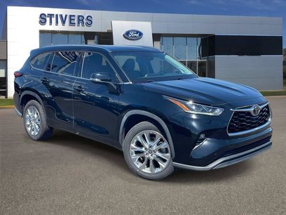 Used 2021 Toyota Highlander Limited