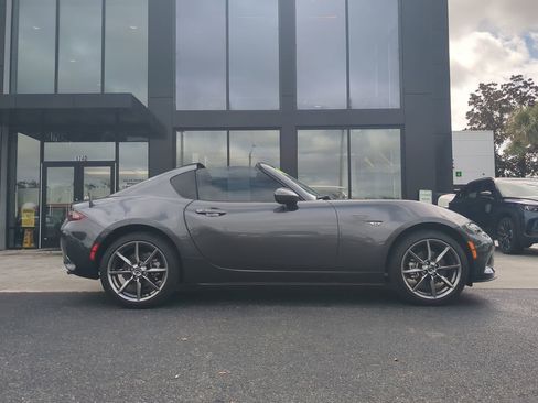 Certified 2022 MAZDA MX-5 Miata RF Grand Touring image 2